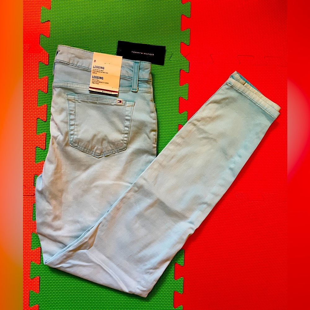 Tommy Hilfiger size 8 sky blue slim leg leggings